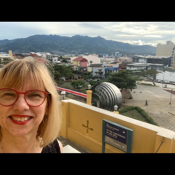 Meet your Posher, Patty lou - Picture 3 of 5